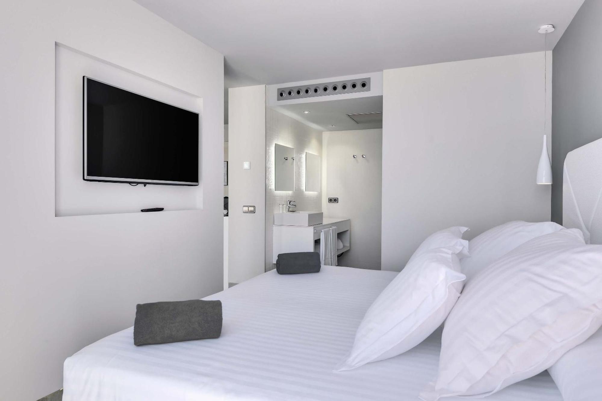 บาร์เซโล โฮเต็ล เตกิส บีช - อดัลต์ส ออนลี Hotel กอสตา เตกีสเซ ภายนอก รูปภาพ