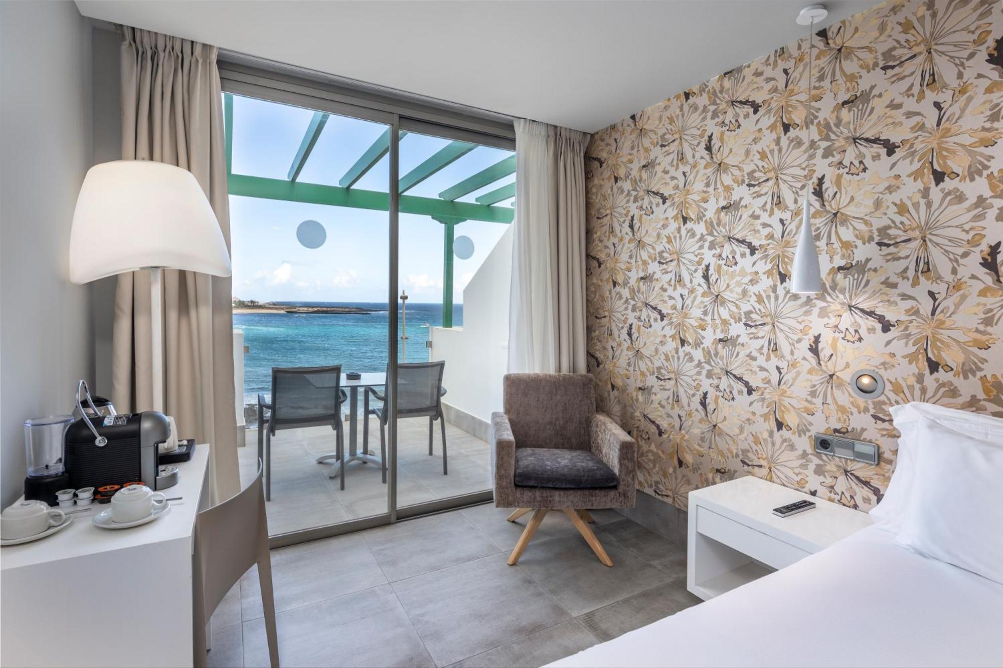บาร์เซโล โฮเต็ล เตกิส บีช - อดัลต์ส ออนลี Hotel กอสตา เตกีสเซ ภายนอก รูปภาพ